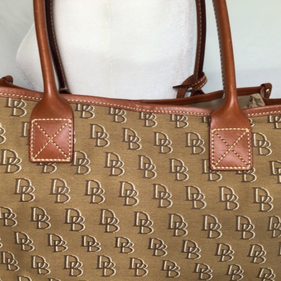 Dooney & Bourke Monogram Weekender Tote - Picture 8 of 16